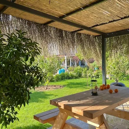 Vila Marmaris-hisaroenue'nde Isitmali Havuzlu